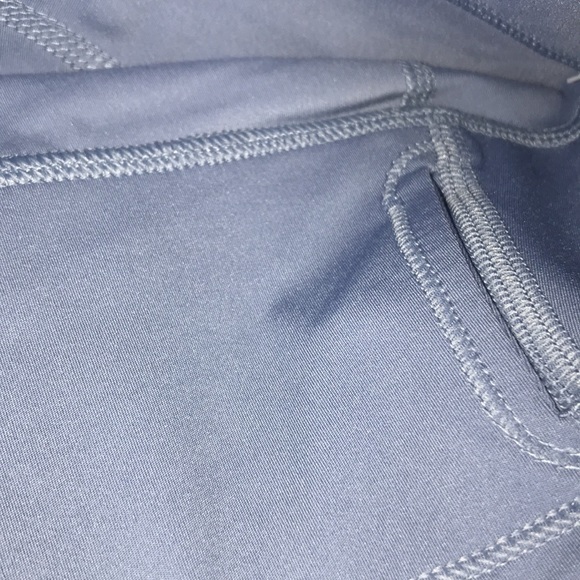 Core Size Small Crop - Picture 6 of 6